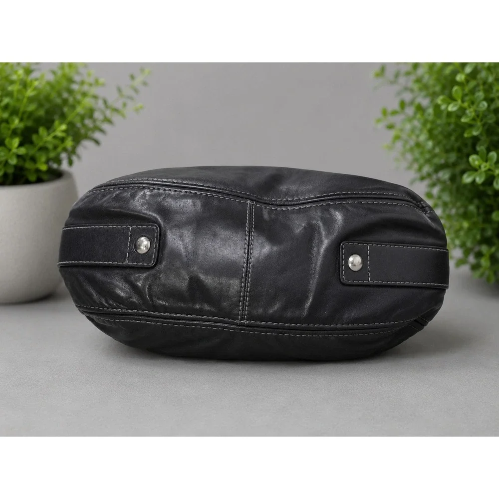 C212 Coach Zoe shoulder bag
